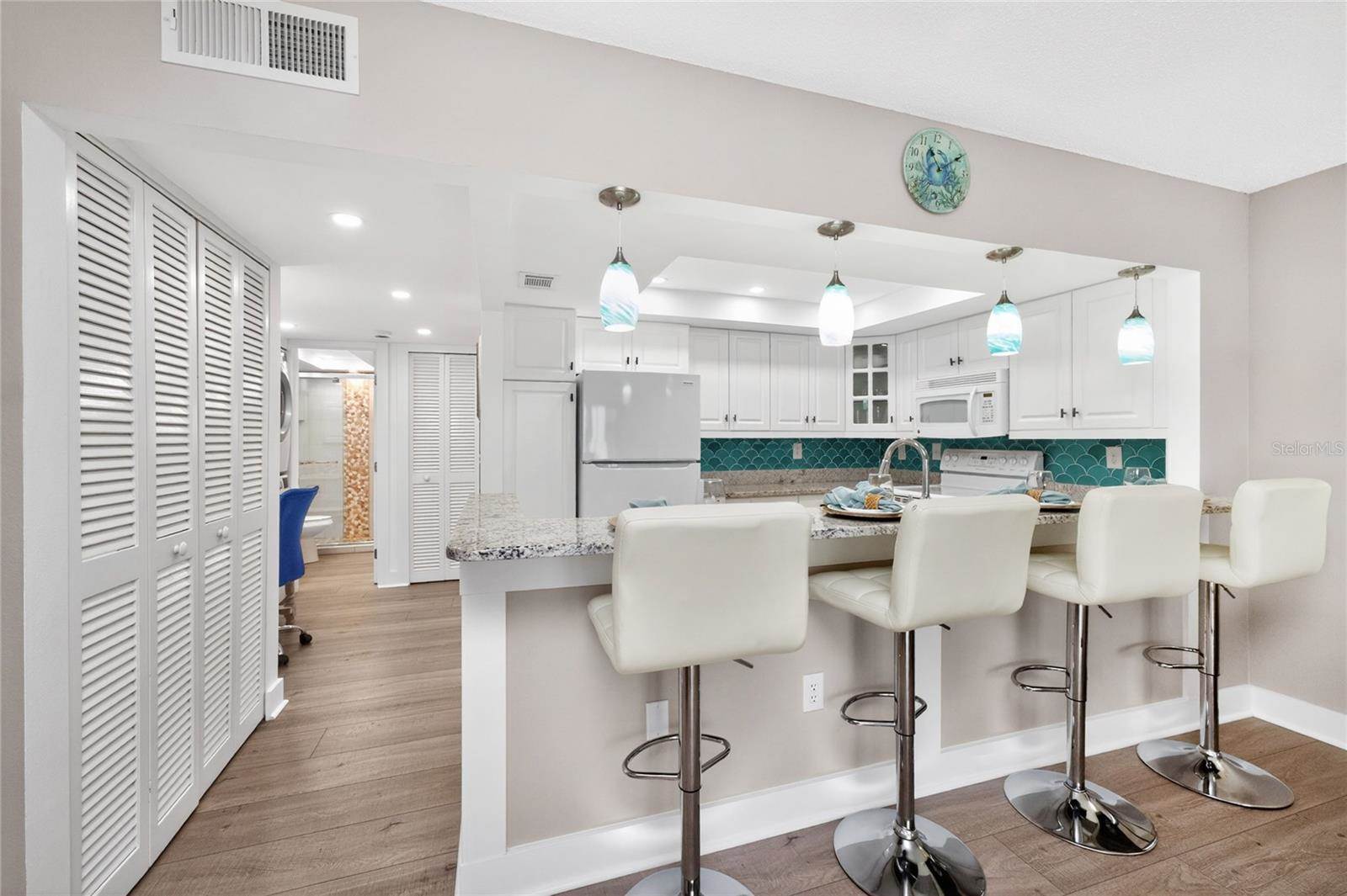 2810 North Beach Road, Englewood, FL 34223