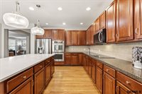 18025 Dewey Circle, Elkhorn, NE 68022