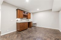 18025 Dewey Circle, Elkhorn, NE 68022