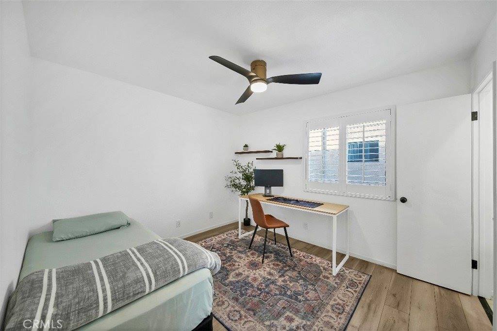 10444 Canoga Avenue, Chatsworth, CA 91311