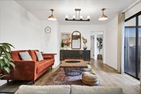 10444 Canoga Avenue, Chatsworth, CA 91311