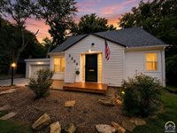 2226 SW Burnett RD, Topeka, KS 66614