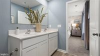 469 Gravenstein Lane, Martinsburg, WV 25401