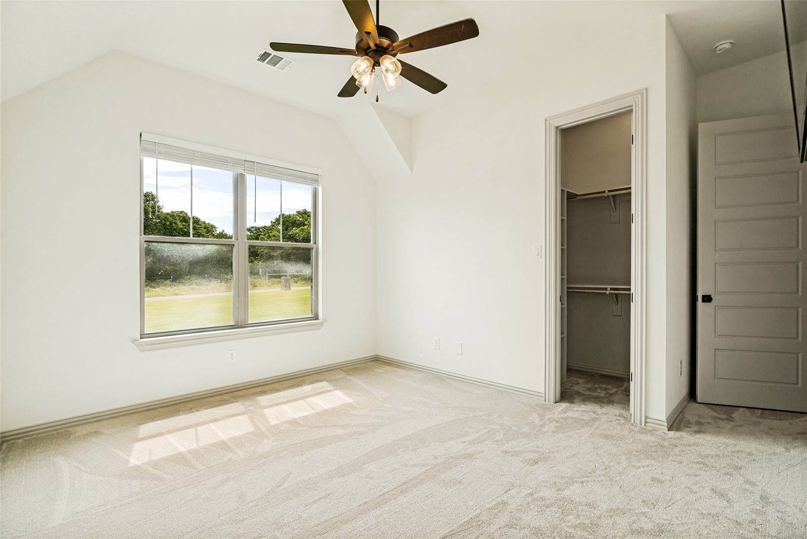 9459 Zion Hill Road, Poolville, TX 76487
