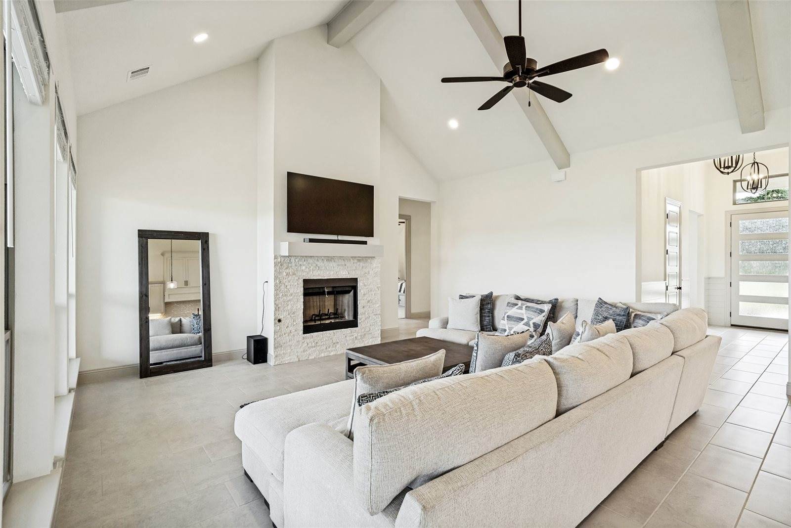 9459 Zion Hill Road, Poolville, TX 76487