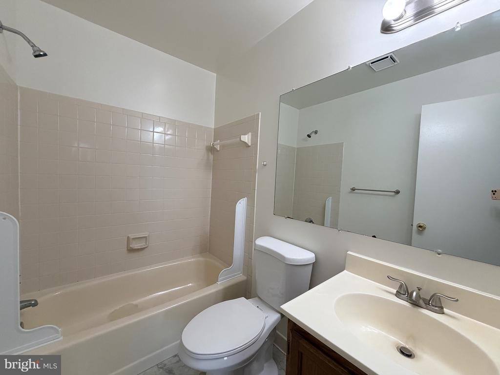 6124 Majors Lane, Columbia, MD 21045