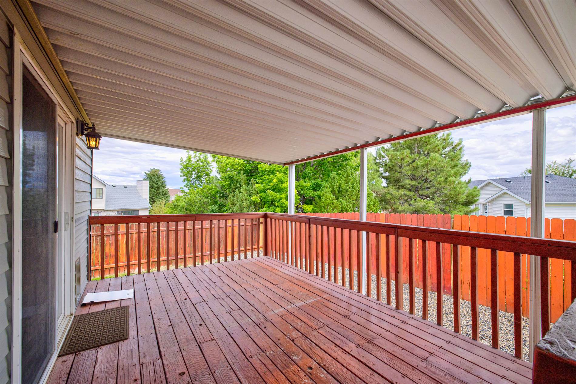 367 Poplar Dr, Elko, NV 89801