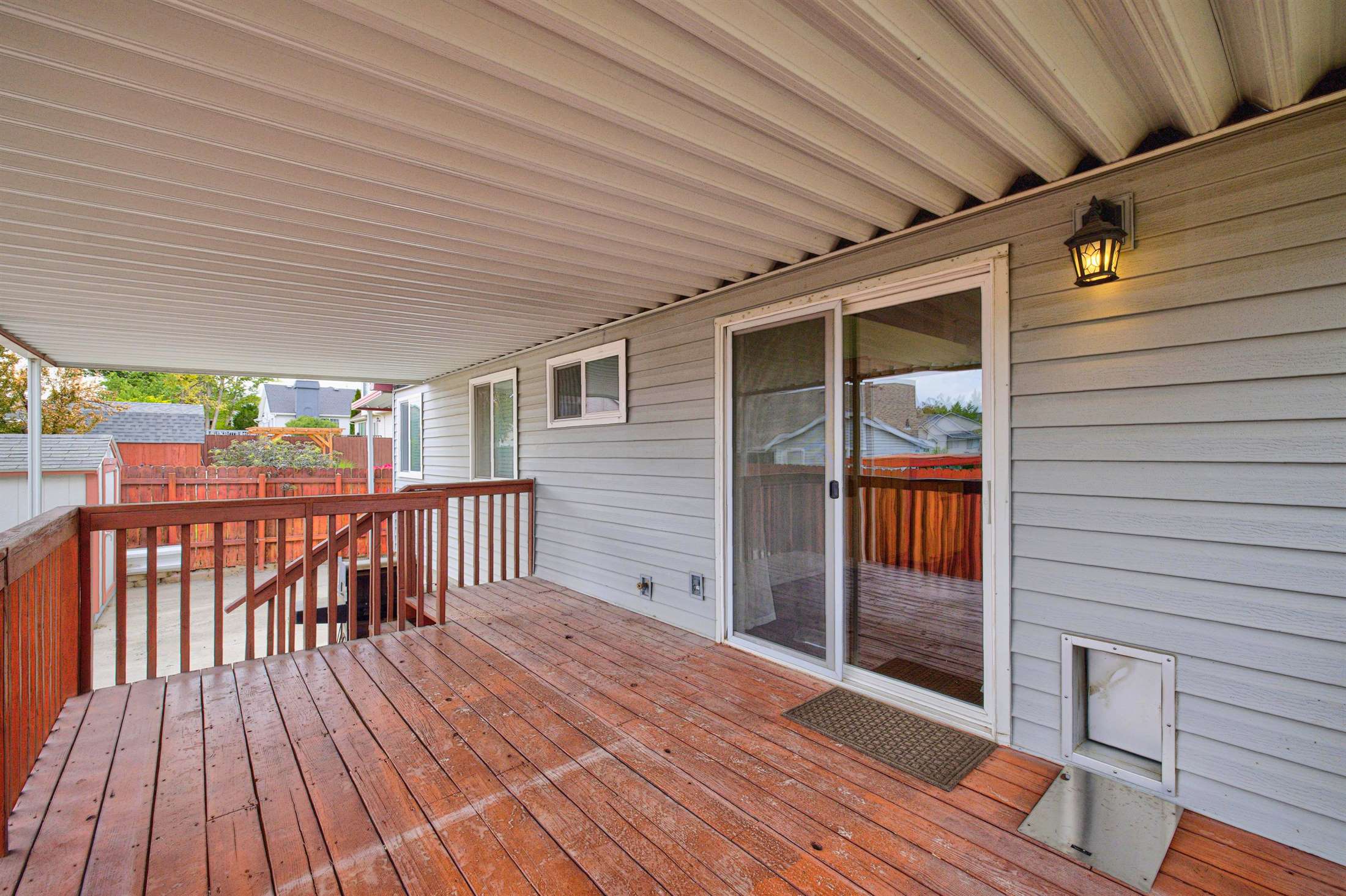 367 Poplar Dr, Elko, NV 89801