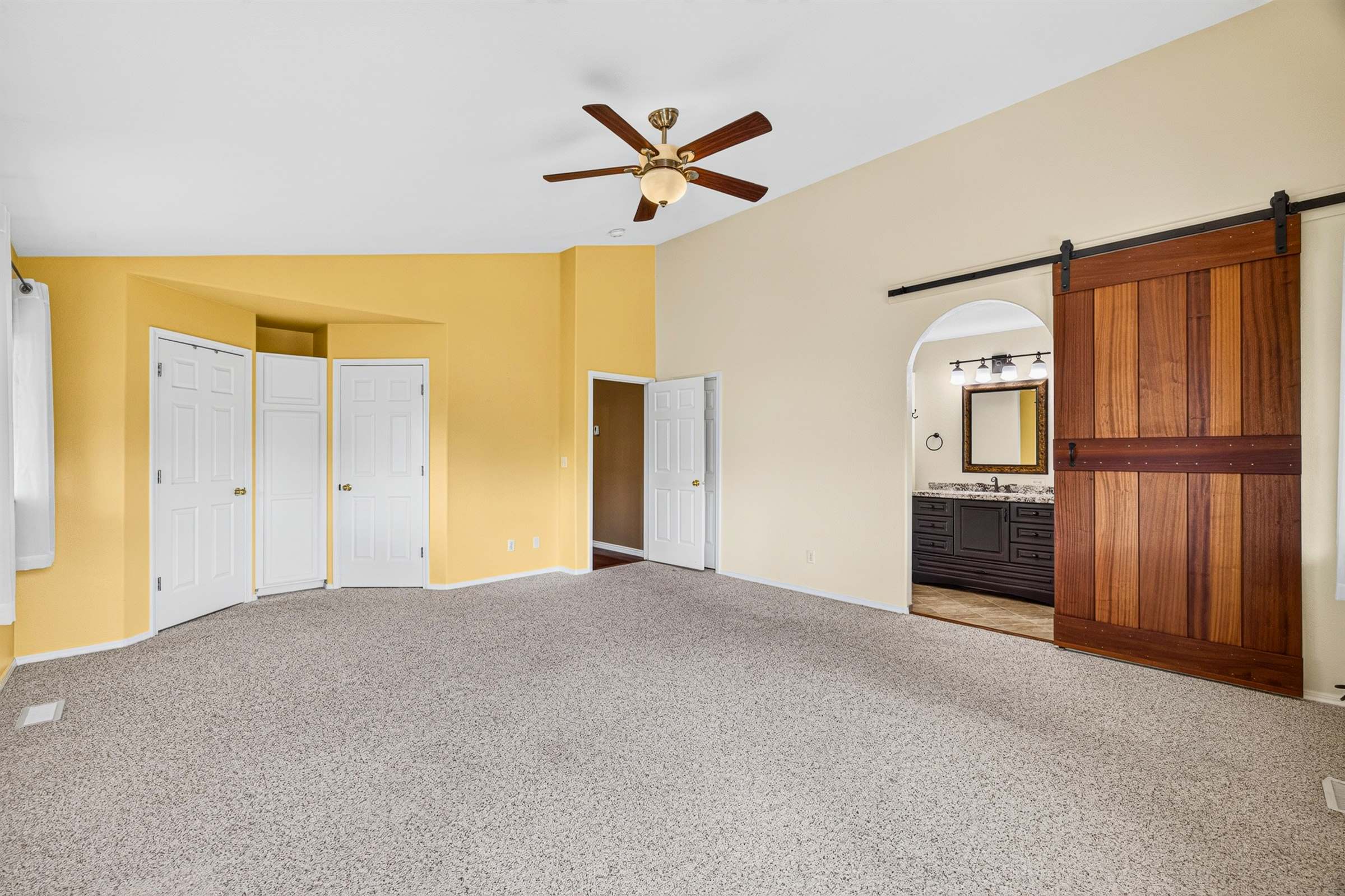 367 Poplar Dr, Elko, NV 89801