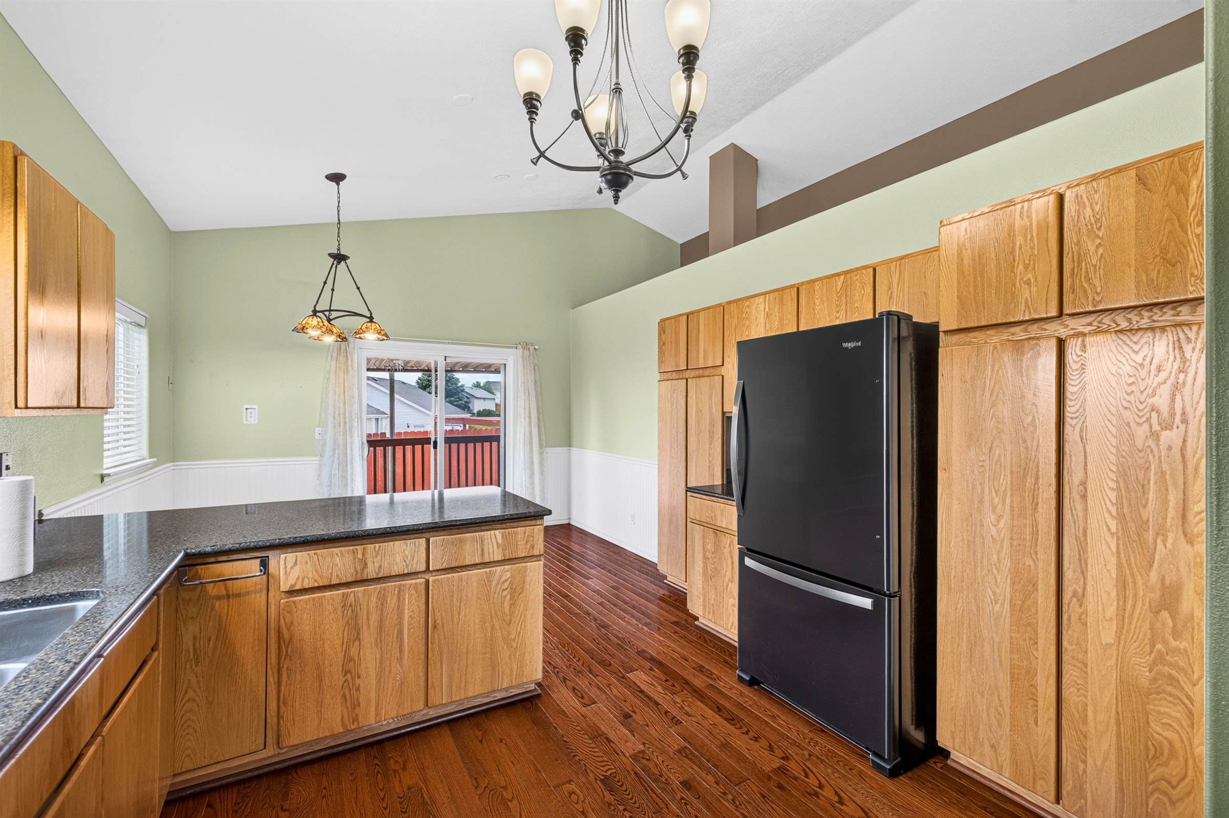 367 Poplar Dr, Elko, NV 89801