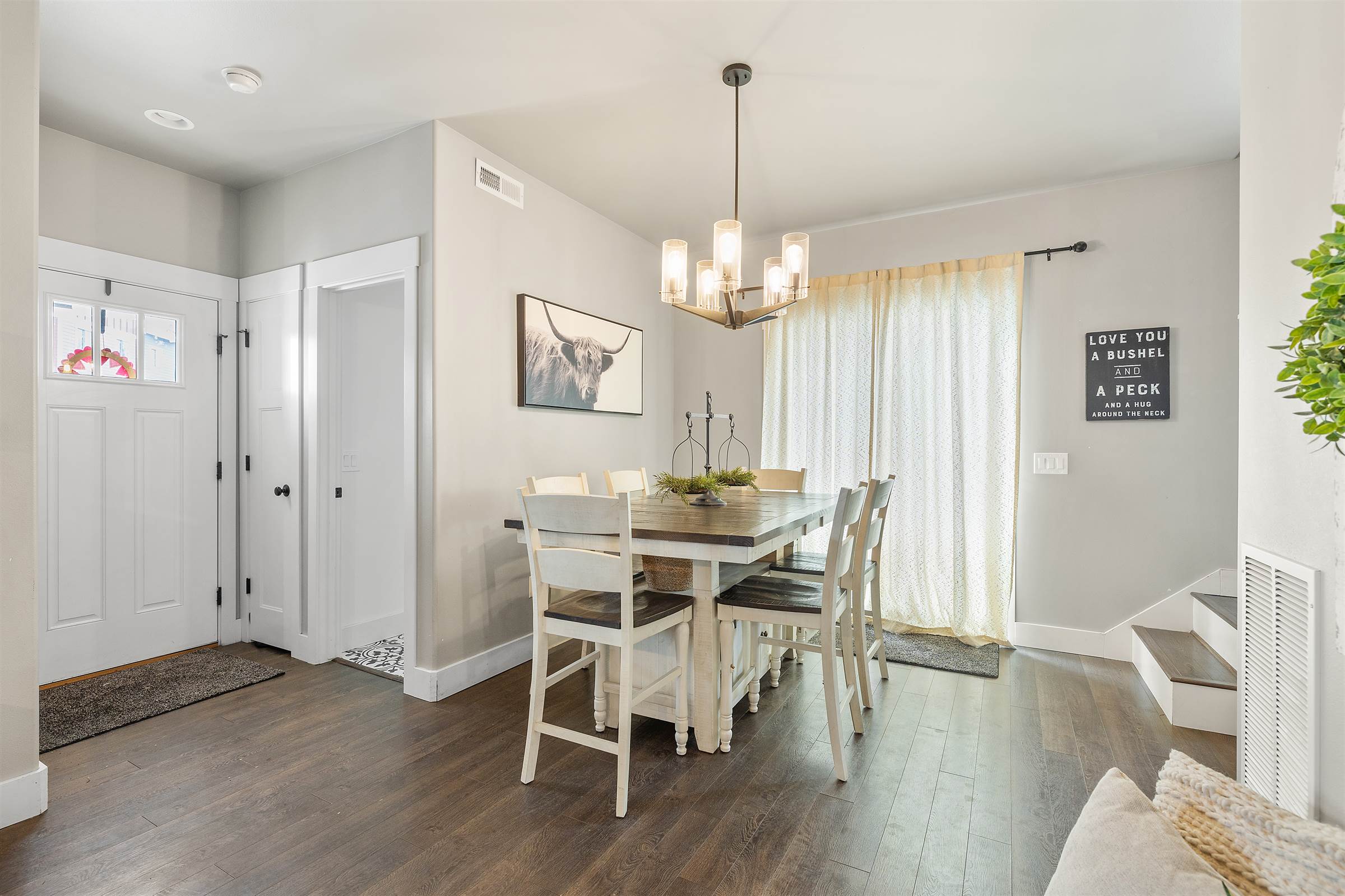 1906 Front St, Billings, MT 59101