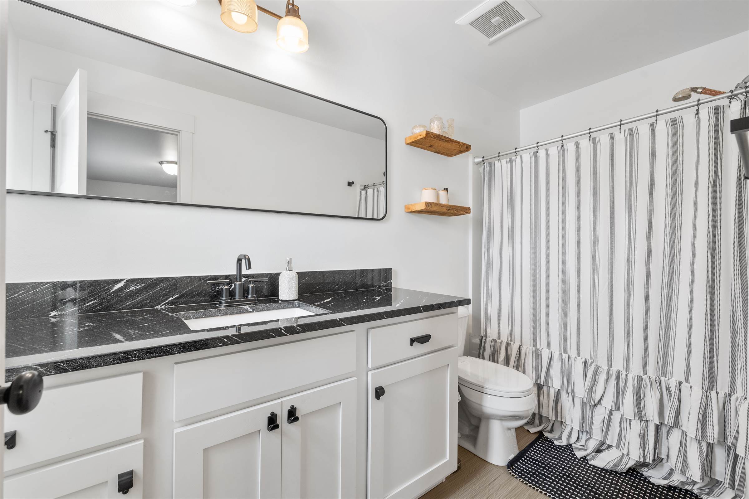 1906 Front St, Billings, MT 59101