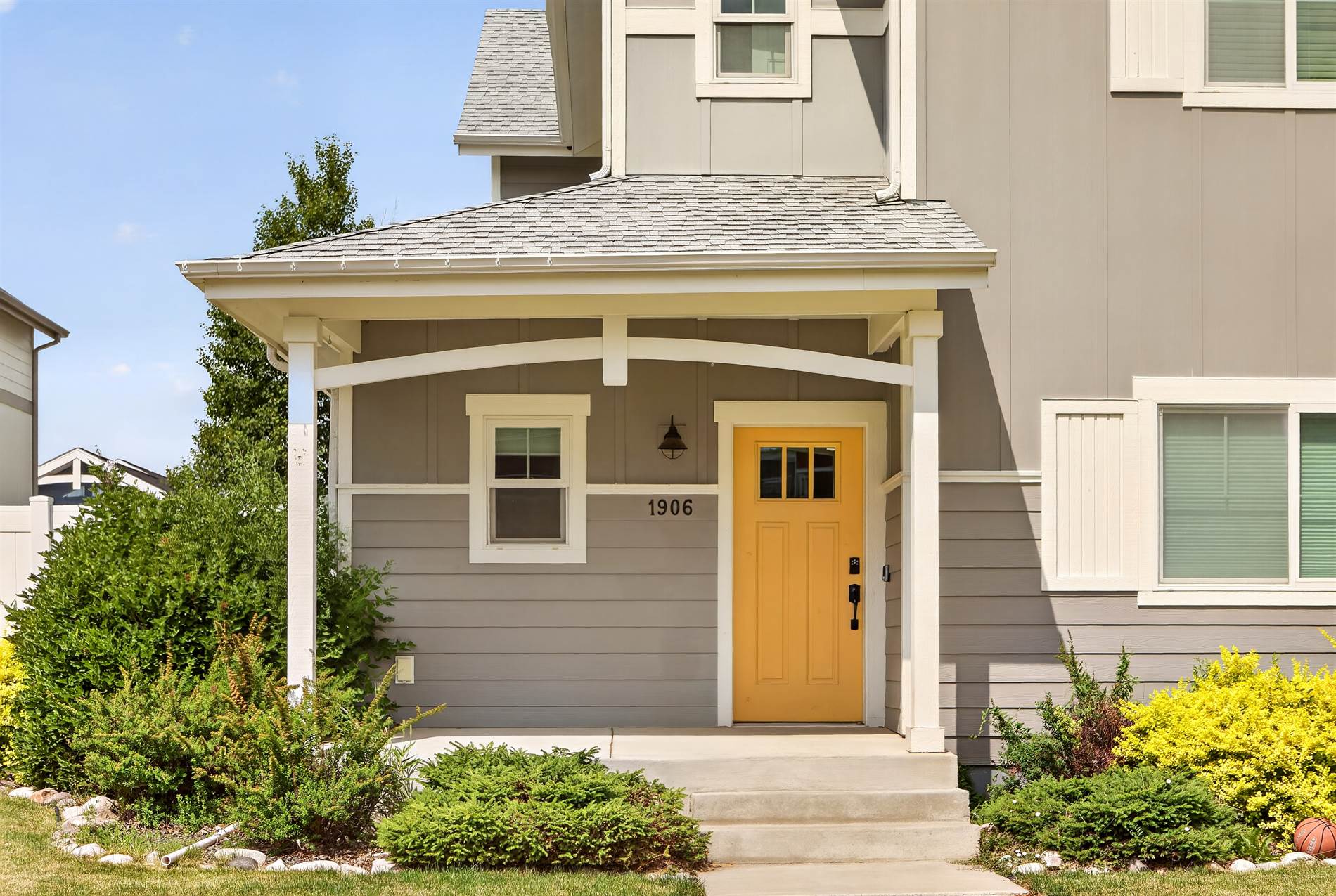 1906 Front St, Billings, MT 59101