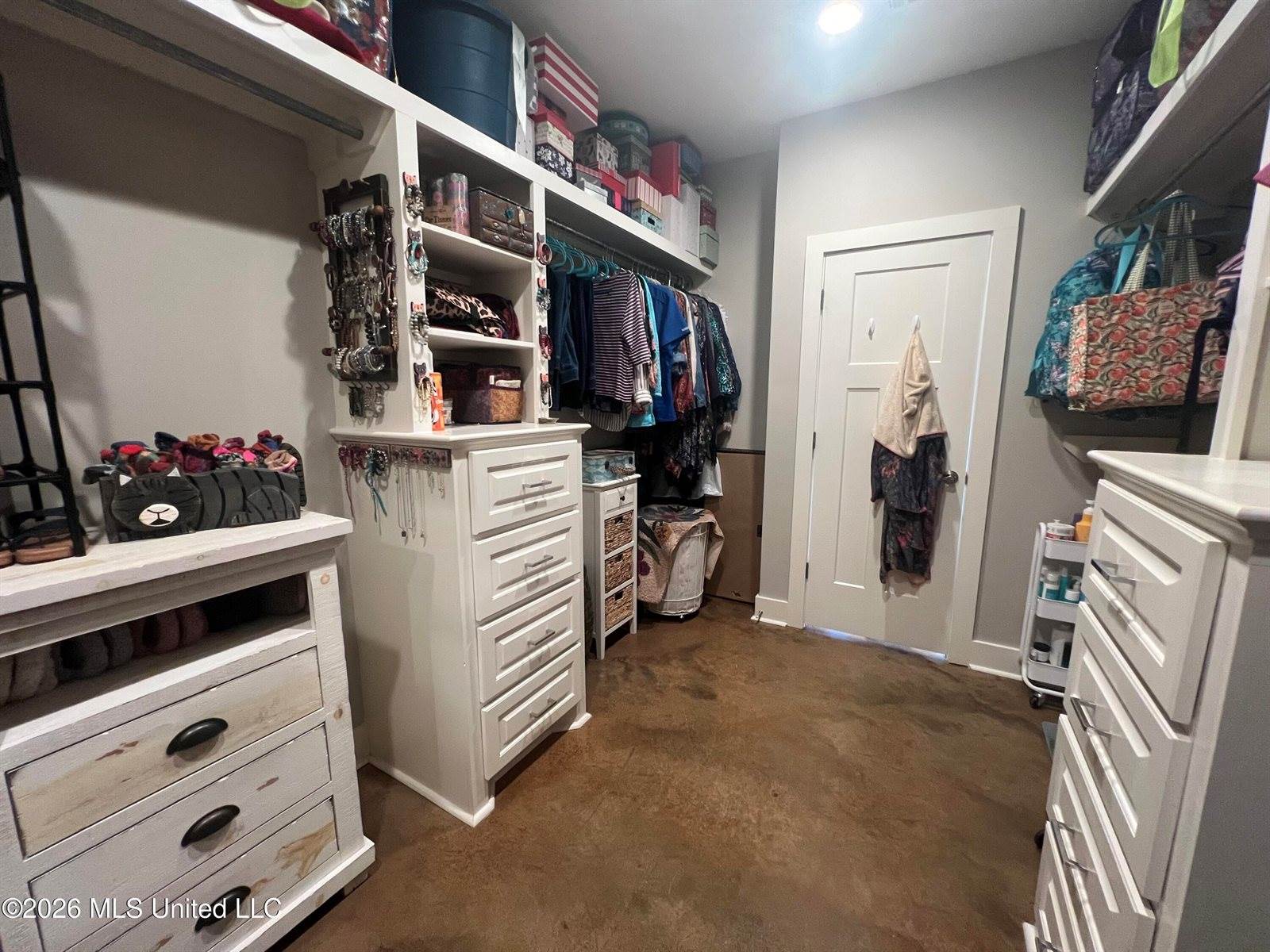 500 Treasure Cove, Flowood, MS 39232