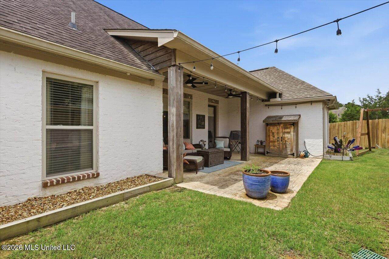 500 Treasure Cove, Flowood, MS 39232