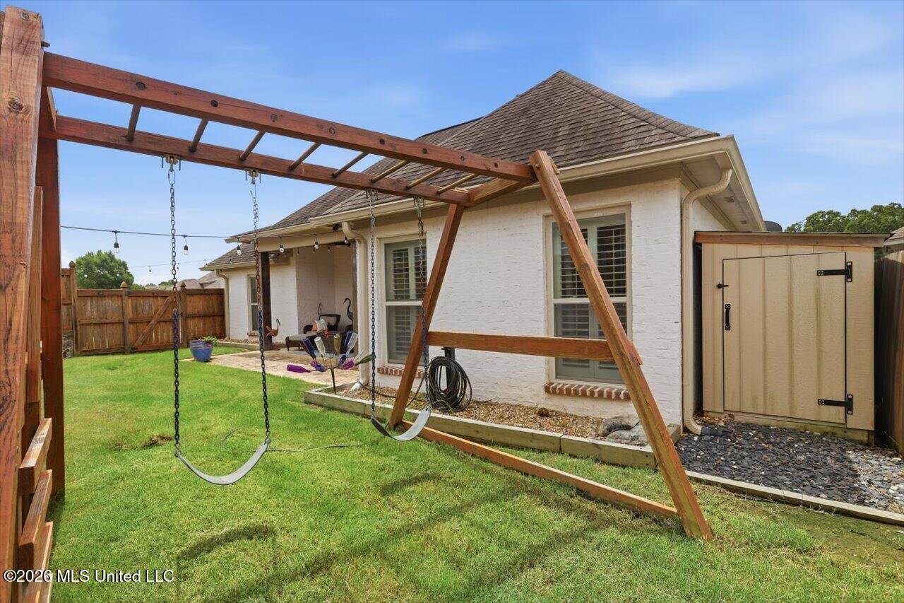 500 Treasure Cove, Flowood, MS 39232