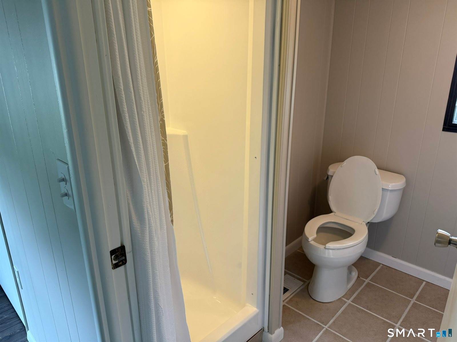 18 Pleasant, Killingworth, CT 06419