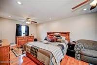 6 Meadowbrook Drive, Howell, NJ 07731