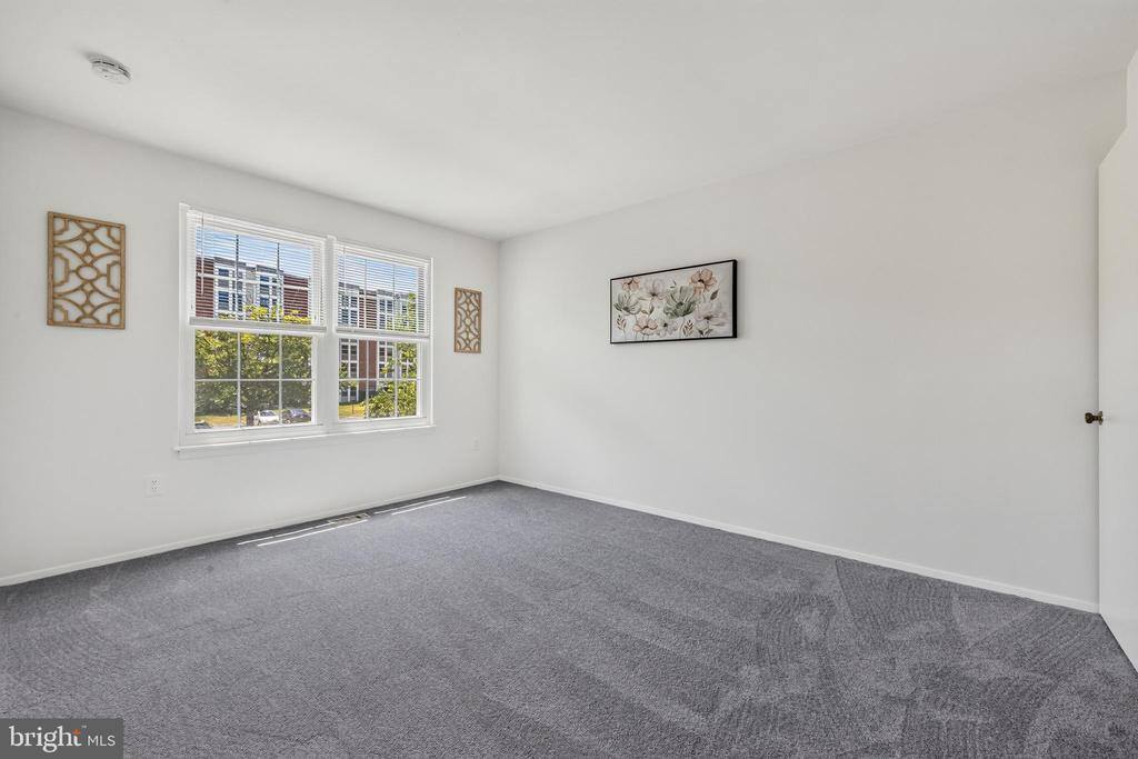 4819 Berwyn House Road, College Park, MD 20740