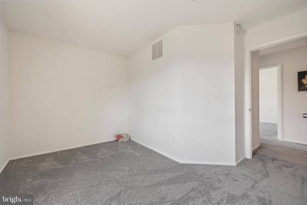 4819 Berwyn House Road, College Park, MD 20740