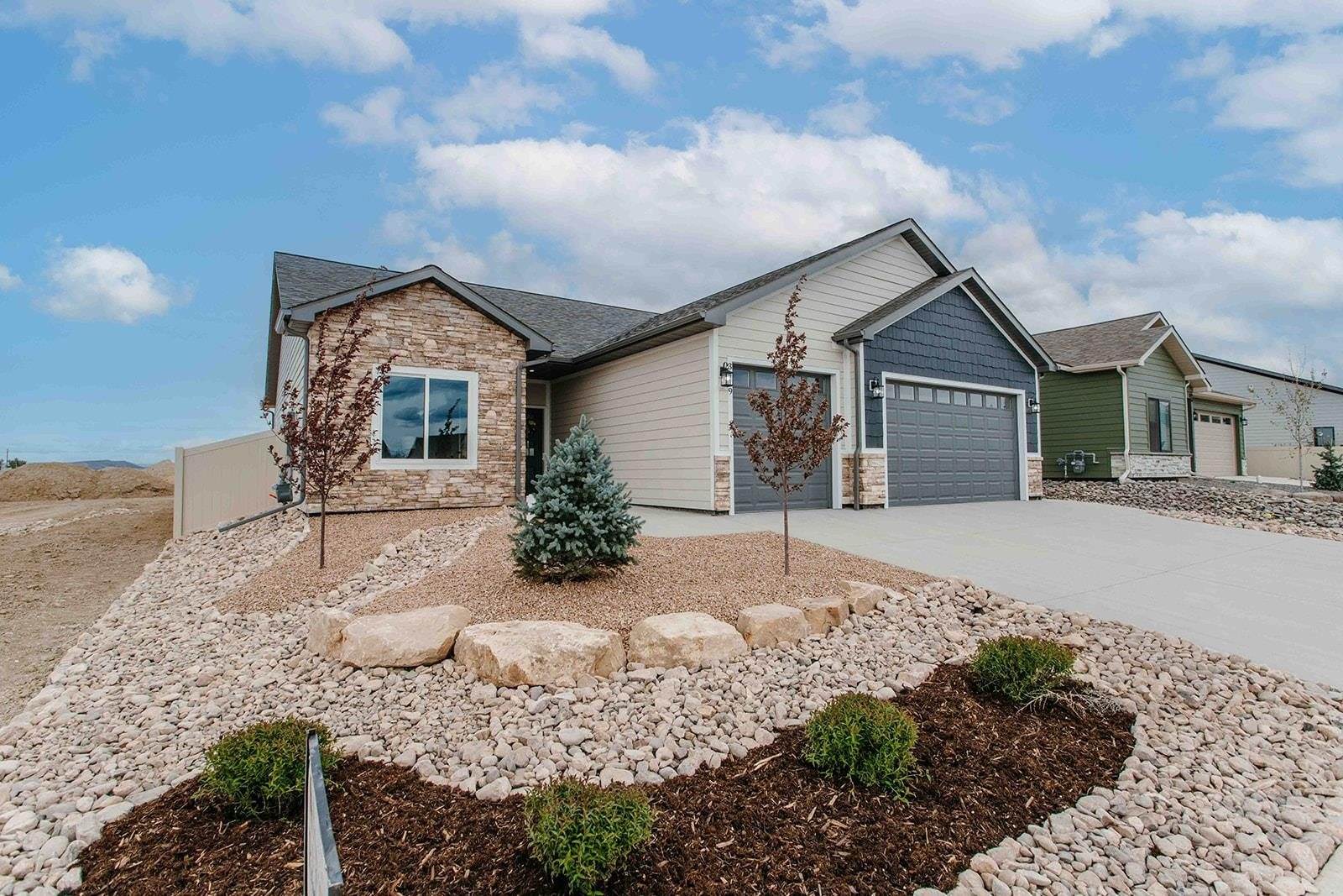 3419 Pinewood Street, Montrose, CO 81401