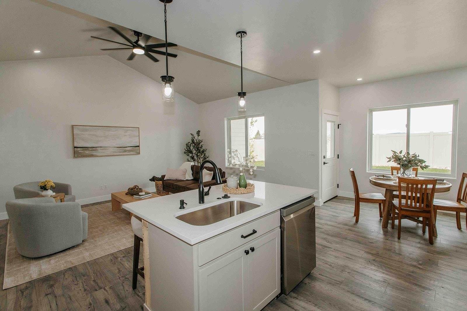 3419 Pinewood Street, Montrose, CO 81401