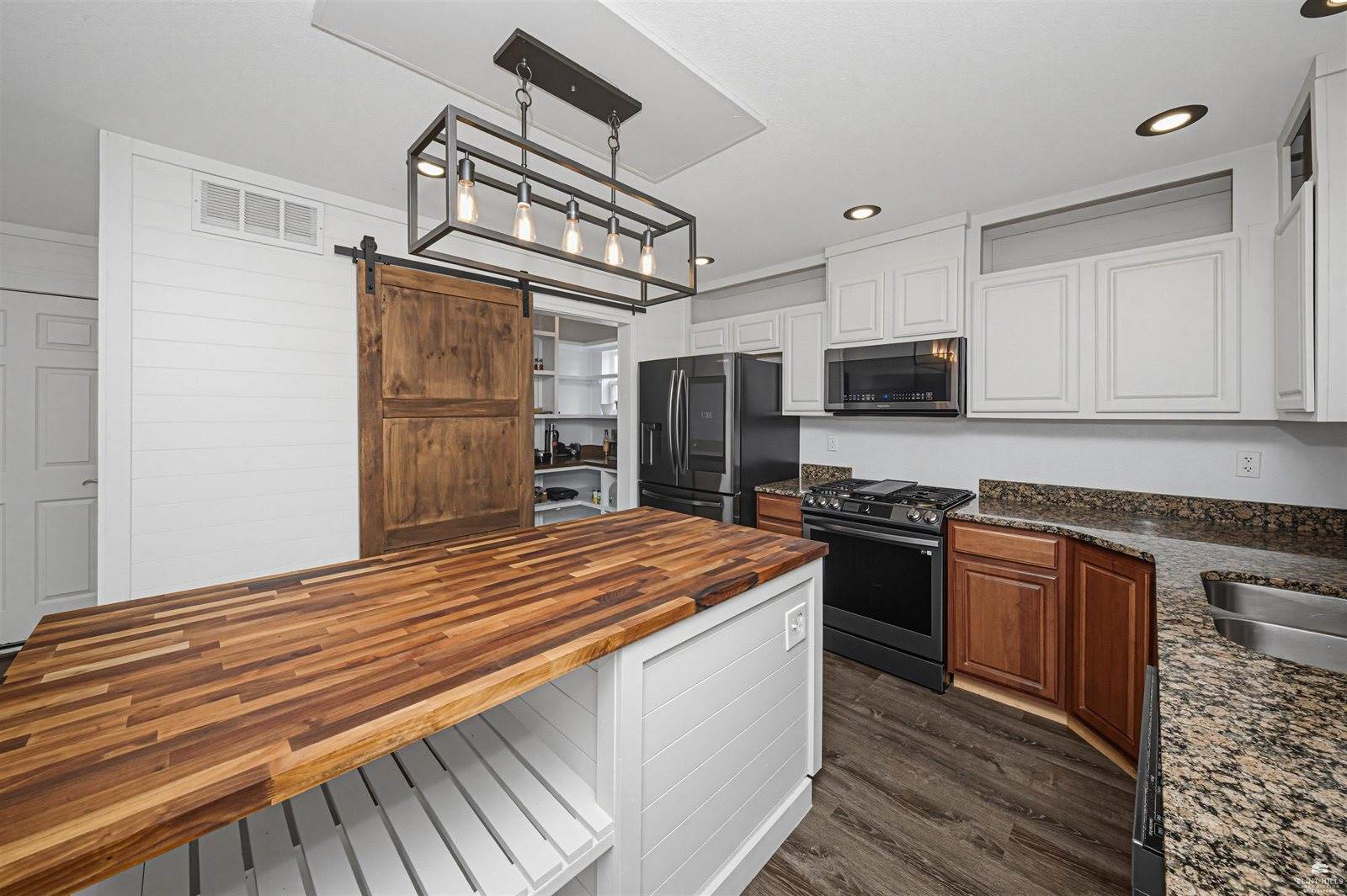 1010 Kadence Lane, Junction City, KS 66441