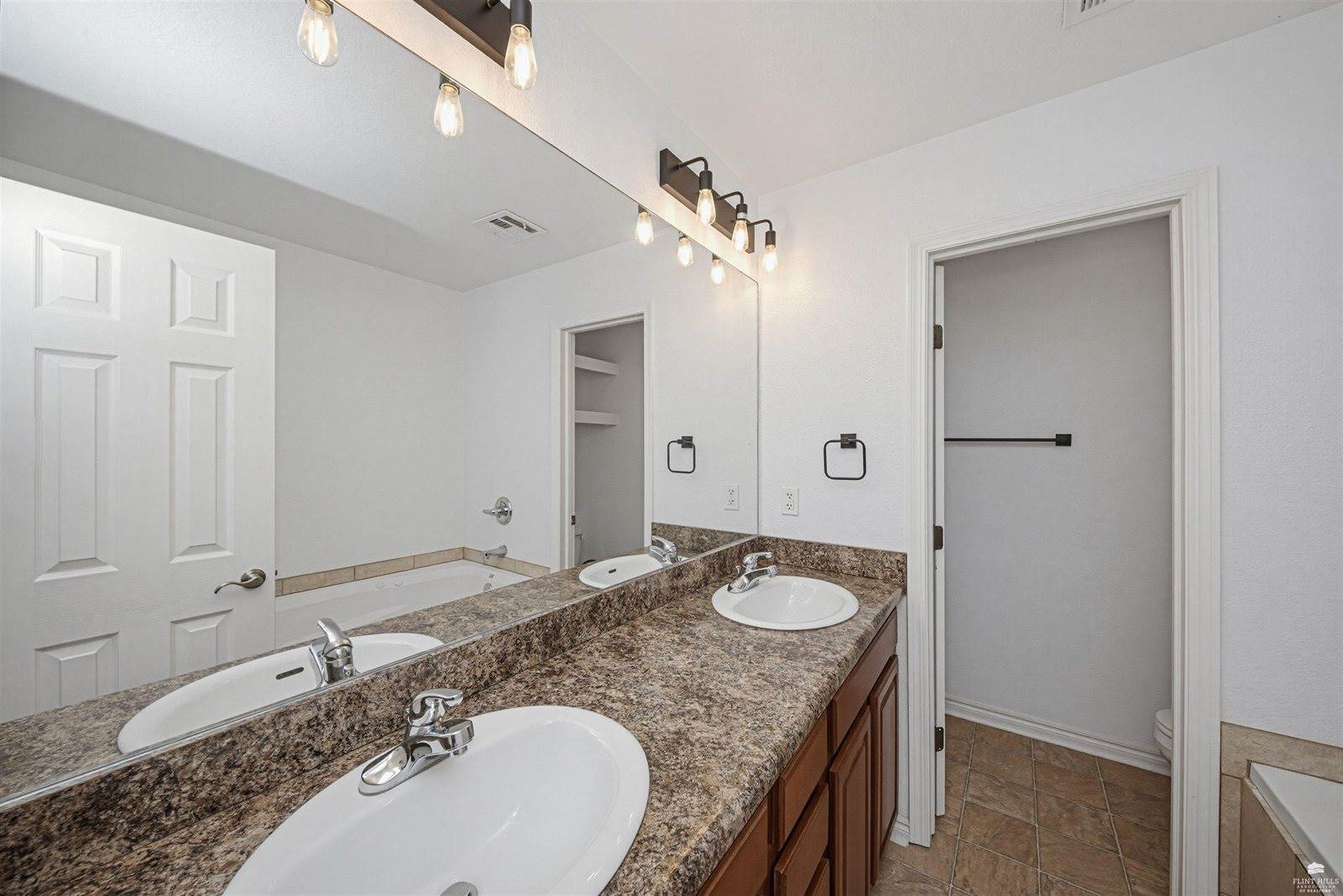 1010 Kadence Lane, Junction City, KS 66441