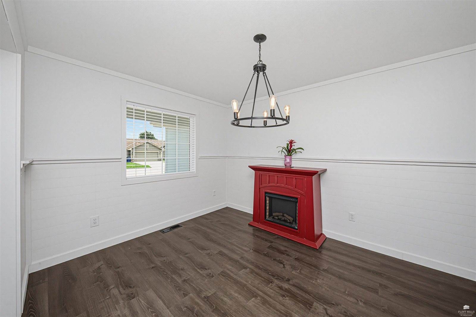 1010 Kadence Lane, Junction City, KS 66441