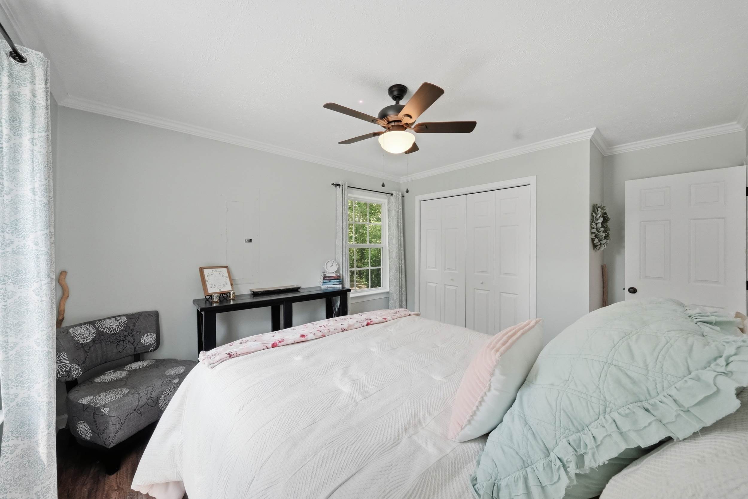 17155 Riddick Rd, Smithfield, VA 23430