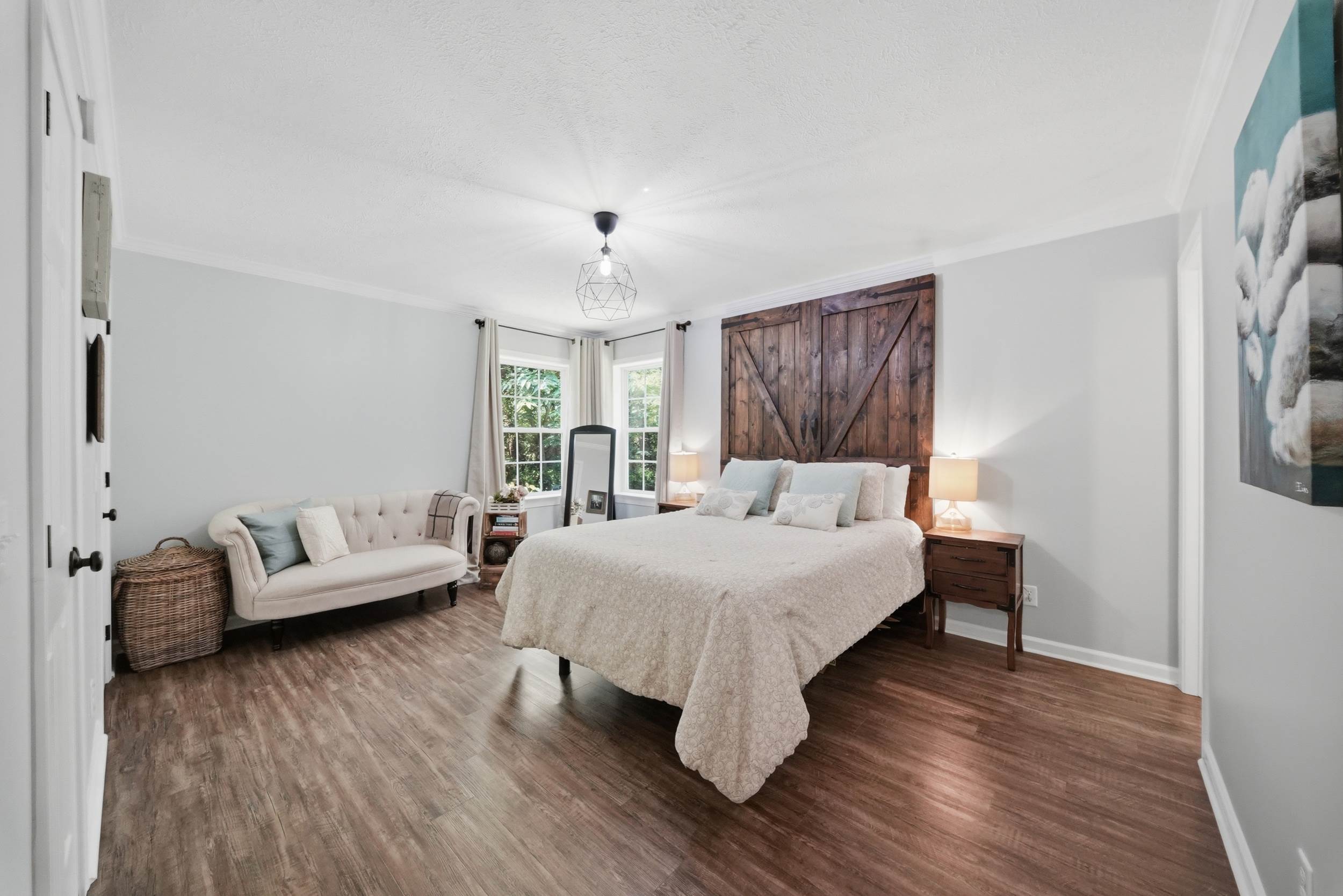17155 Riddick Rd, Smithfield, VA 23430