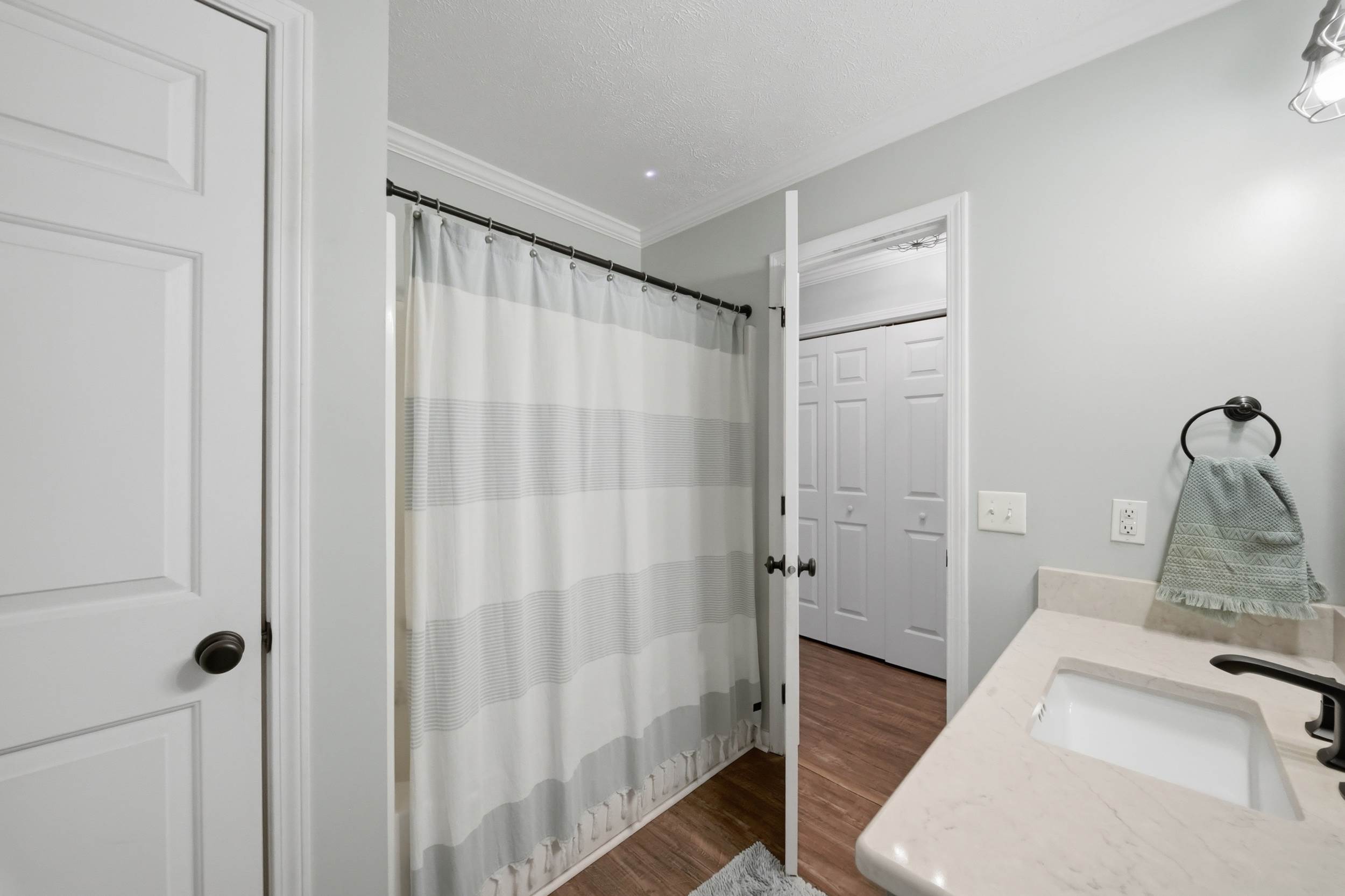 17155 Riddick Rd, Smithfield, VA 23430