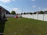 2714 Chokecherry Street, Williston, ND 58801