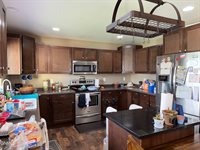 2714 Chokecherry Street, Williston, ND 58801