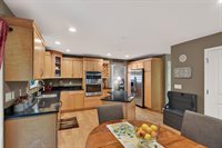 912 Cherokee Court, Waupaca, WI 54981
