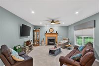 912 Cherokee Court, Waupaca, WI 54981