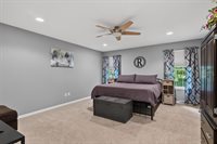 912 Cherokee Court, Waupaca, WI 54981