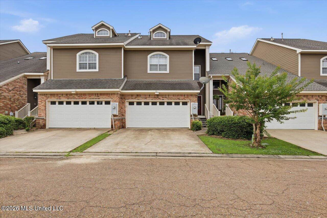 15 Charleston Circle, Brandon, MS 39047