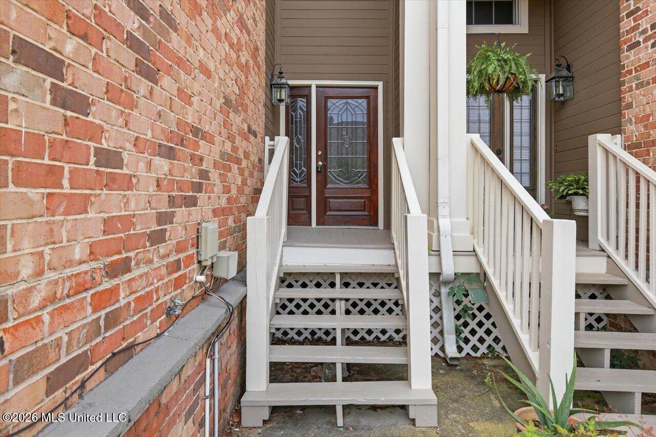 15 Charleston Circle, Brandon, MS 39047