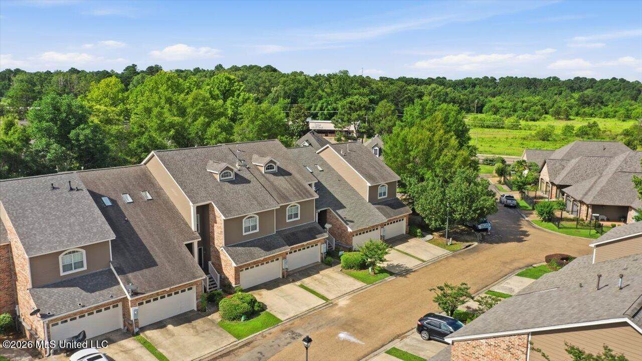 15 Charleston Circle, Brandon, MS 39047