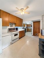 807 East Illinois Street, Freeport, IL 61032