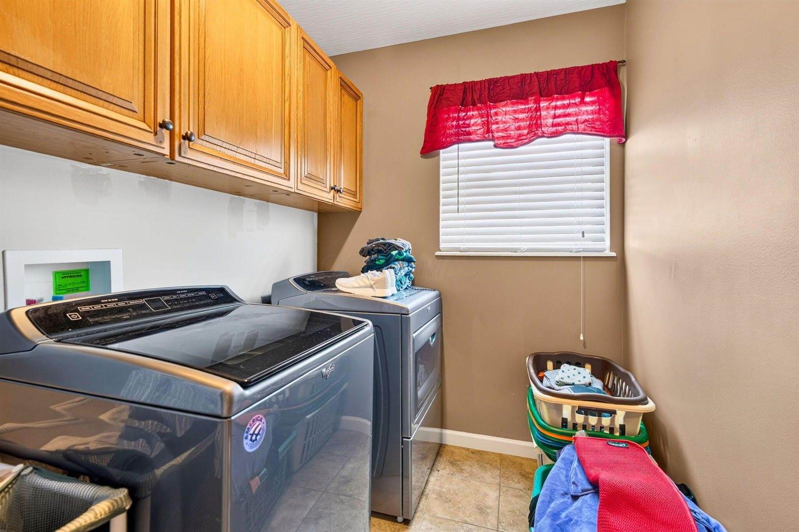 7171 Blue Holly Drive, Lewis Center, OH 43035