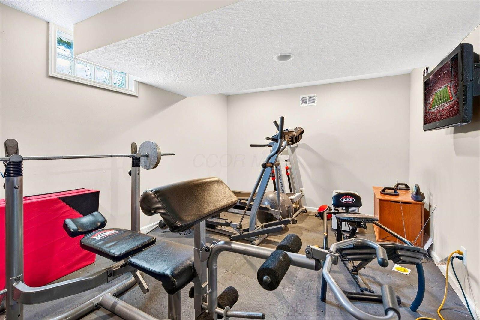 7171 Blue Holly Drive, Lewis Center, OH 43035