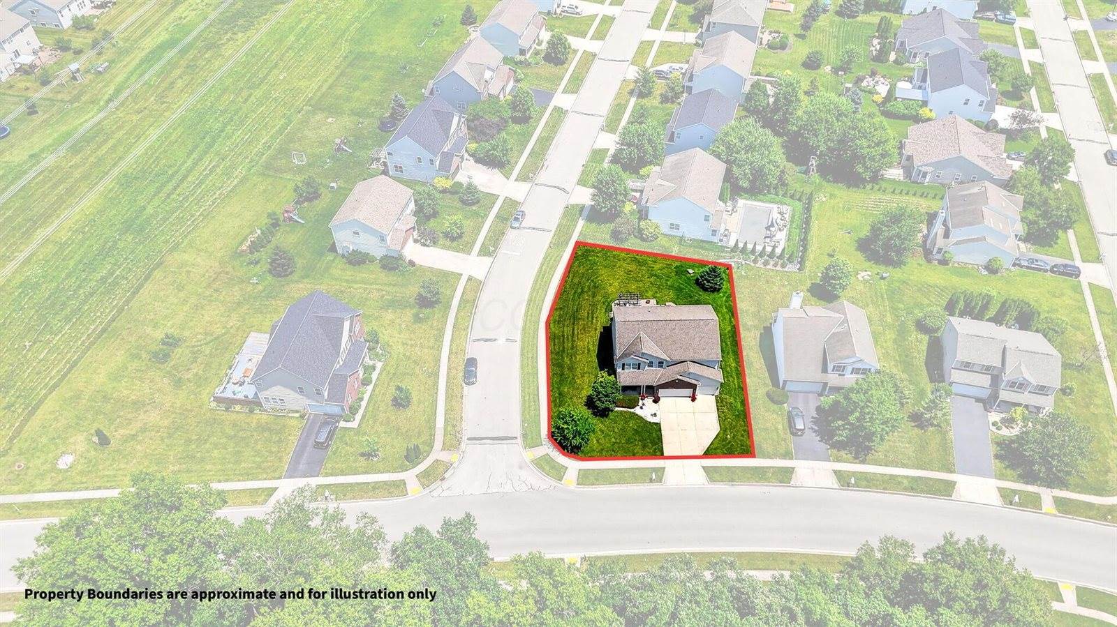 7171 Blue Holly Drive, Lewis Center, OH 43035