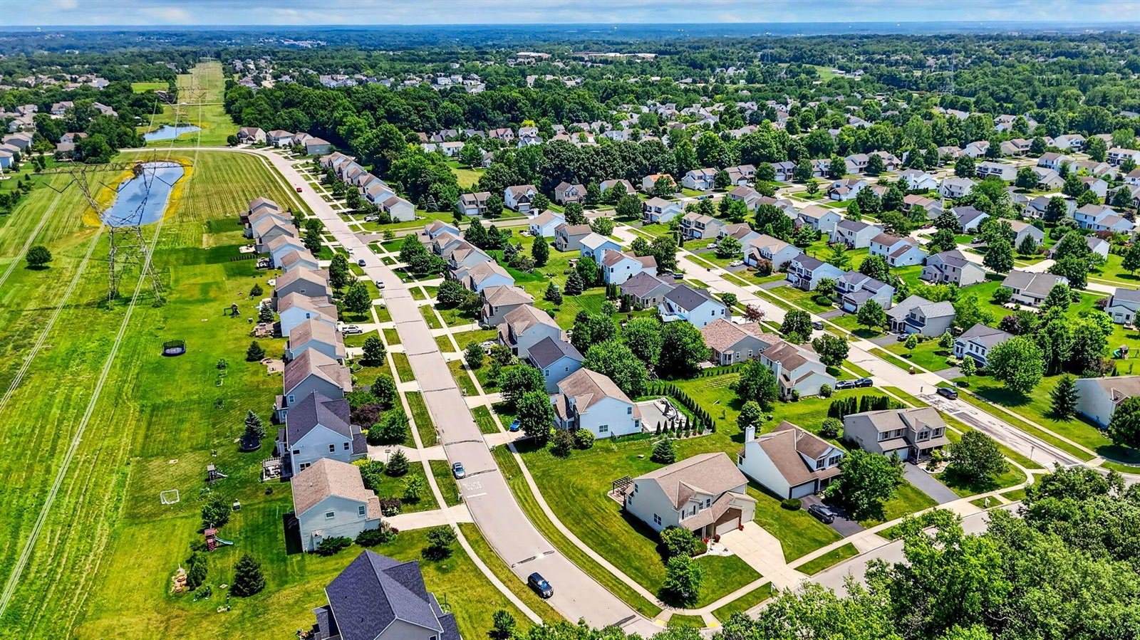 7171 Blue Holly Drive, Lewis Center, OH 43035