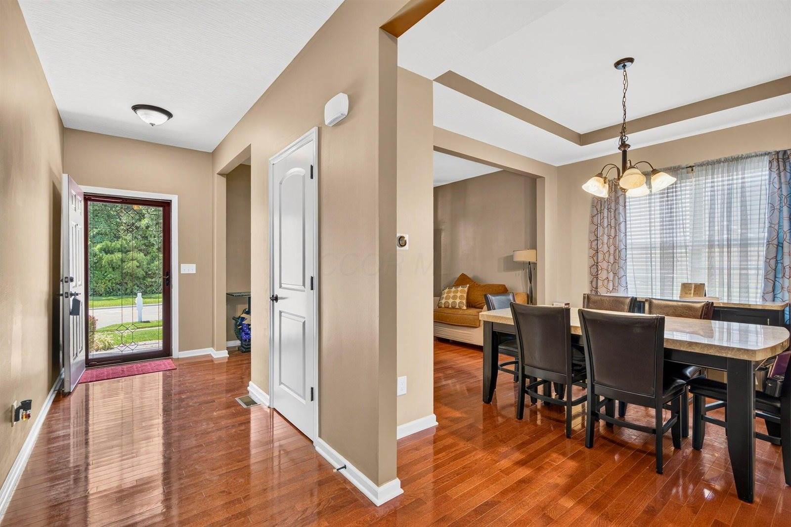 7171 Blue Holly Drive, Lewis Center, OH 43035