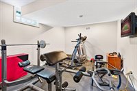 7171 Blue Holly Drive, Lewis Center, OH 43035