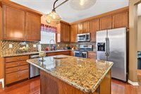 7171 Blue Holly Drive, Lewis Center, OH 43035
