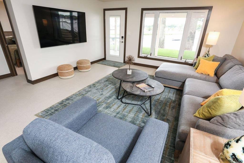 1203 Lakeshore, Okoboji, IA 51355
