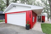 1203 Lakeshore, Okoboji, IA 51355